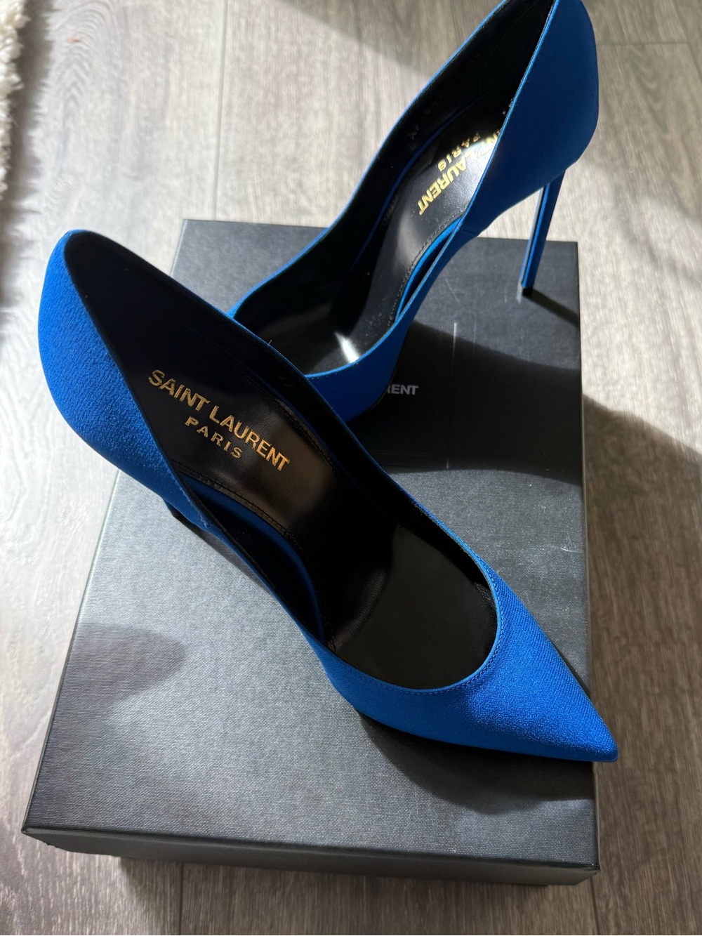 Saint Laurent Zoe 105 Pumps Picasso Blue Crepe De Chine Heels EU 37 NIB Rare